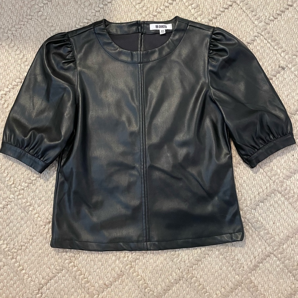 BB Dakota Top